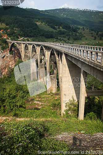 Image of Bridge over Tara