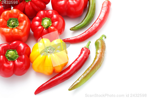 Image of colored peppers 