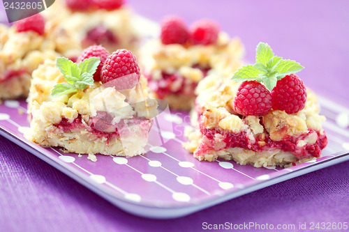 Image of raspberry cake