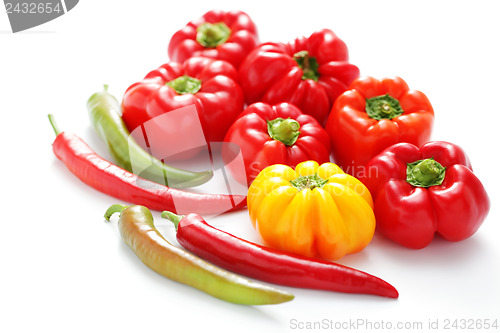 Image of colored peppers 