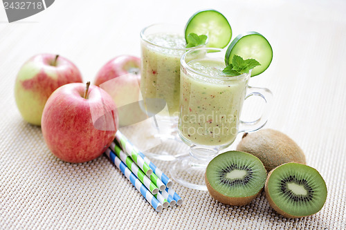 Image of fruity smoothie