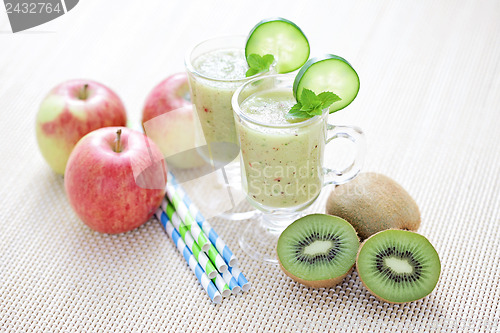 Image of fruity smoothie