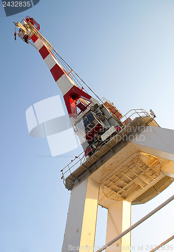 Image of Port crane