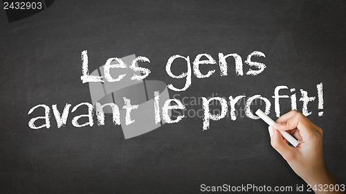 Image of People Before Profit (In French)