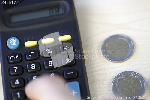 Image of Calculating my money