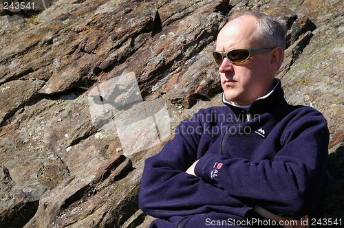 Image of Man with sunglasses