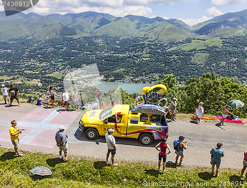 Image of LCL Car During Publicity Caravan