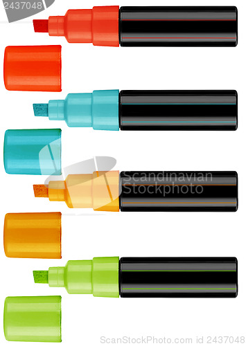 Image of highlighter pens