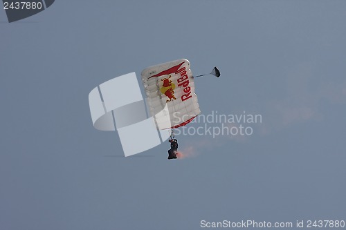 Image of Parachuter