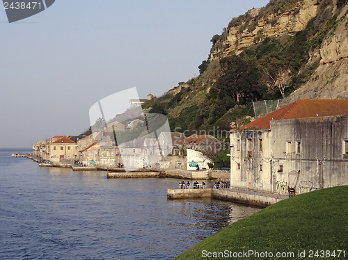Image of portugese coastal scenery