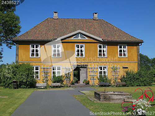 Image of Old Norwegian house