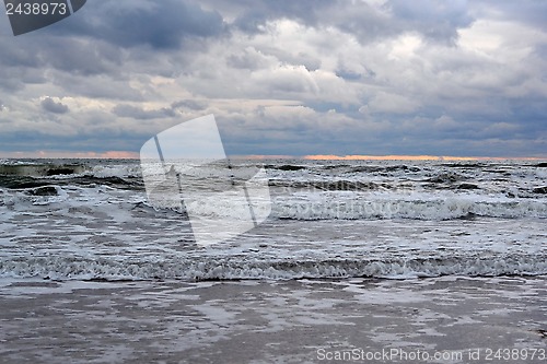 Image of Waves on the sea in cloudy weather