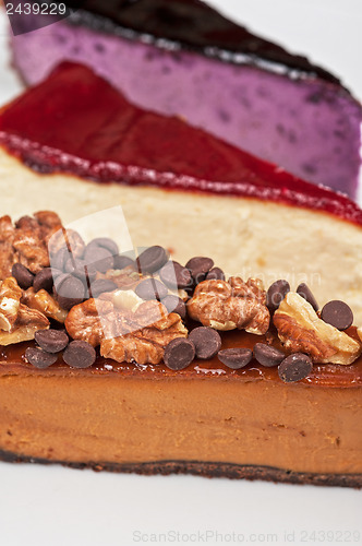 Image of cheesecake with chocolate and nuts