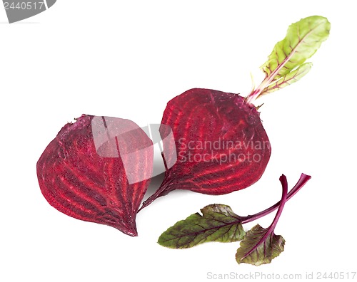 Image of beet peeled of a peel