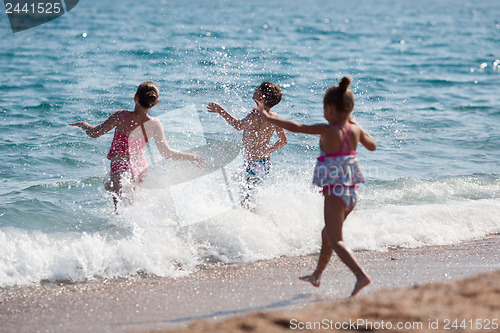 Image of Happy children and sea