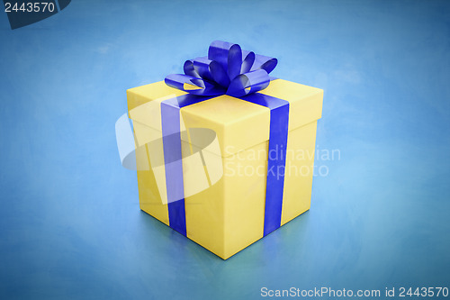 Image of gift box blue