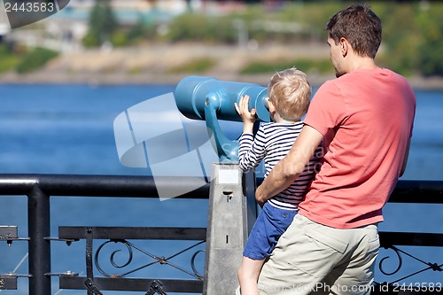 Image of family travelling