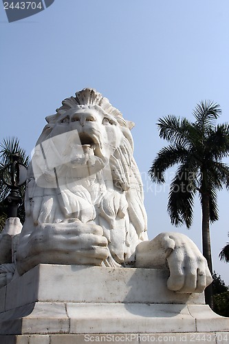 Image of Antique Lion Statue
