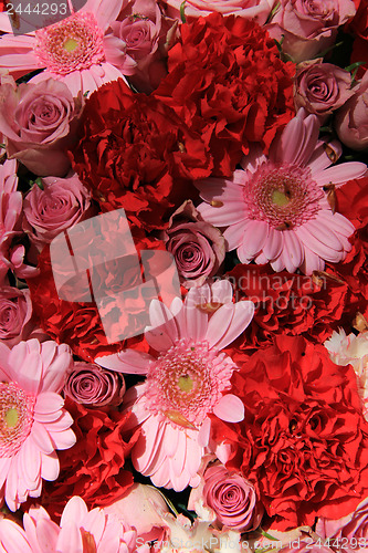 Image of Wedding flowers in red and pink