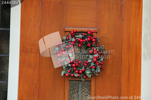 Image of Wreath with berries