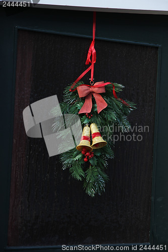 Image of Christmas wreath on a door