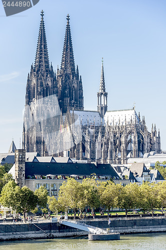 Image of Cathedral of Cologne on banks of Rhine