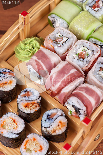 Image of Sushi roll set