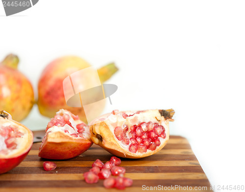 Image of pomegranate fruit 