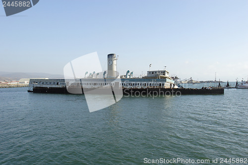 Image of 	Abandoned ship with sea lions#2