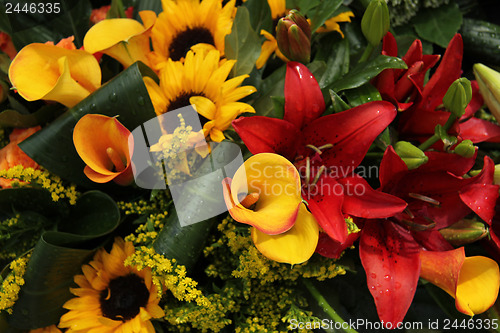 Image of Lily bouquet in yellow and red