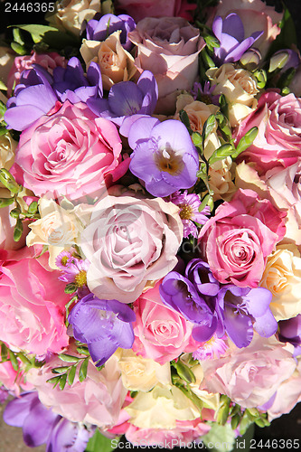 Image of pink and purple wedding bouquet