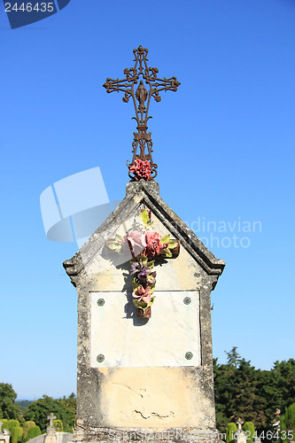 Image of Crucifix with ceramic flowers