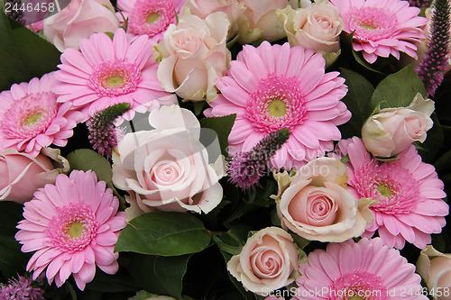 Image of Bridal flower arrangement in pink
