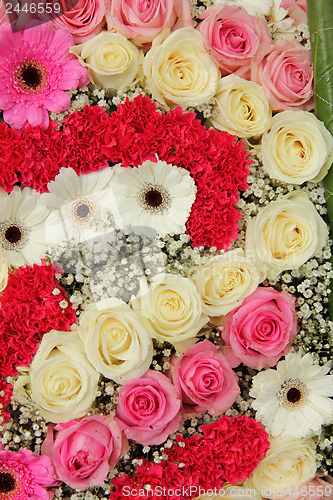 Image of Wedding arrangement in pink and white