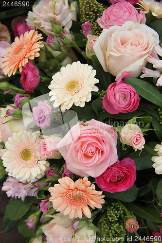 Image of Pastel mixed bouquet