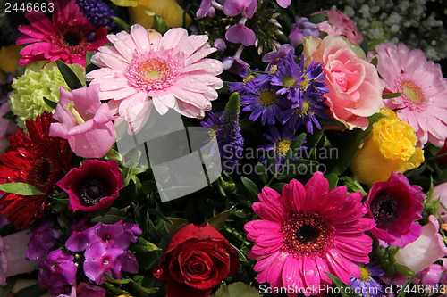 Image of Mixed bouquet in pink, purple and red