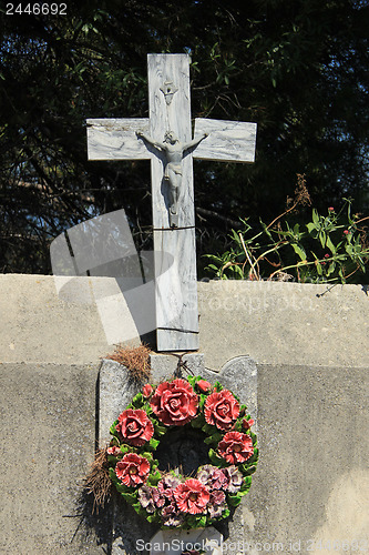 Image of Ceramic flowers funeral wreath