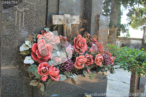 Image of Ceramic grave flowers