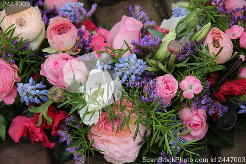 Image of Mixed pink flower arrangement