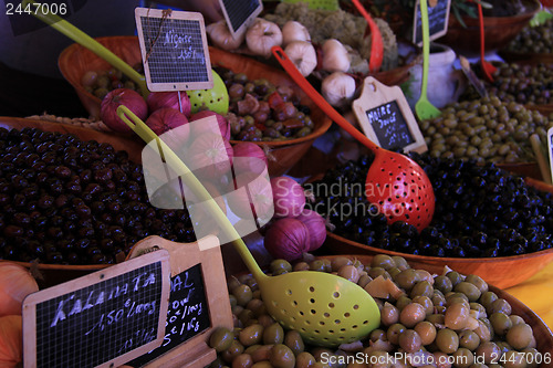 Image of Olives at a French market