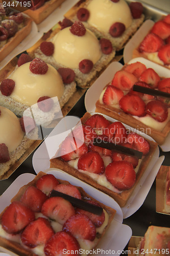 Image of Luxerious fruit pastry