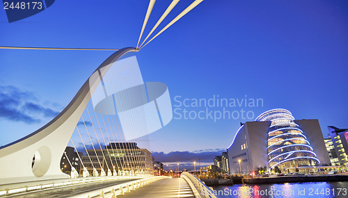 Image of Samuel Beckett Bridge in Dublin