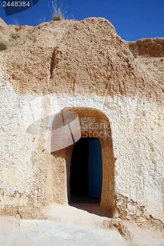 Image of Troglodyte communities door