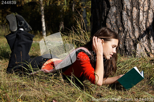 Image of Girls on the grass