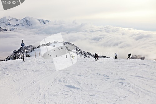 Image of Skiing