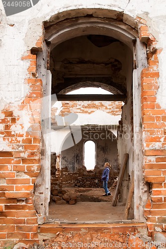 Image of Woman in ruin church