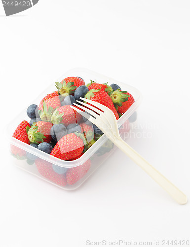 Image of Strawberry and blueberry mix in lunch box