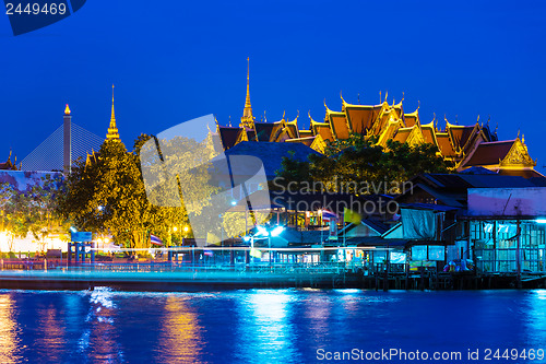 Image of Bangkok temple at night