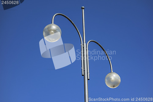 Image of street light 