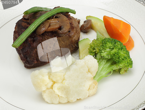 Image of Beef tournedos with veg